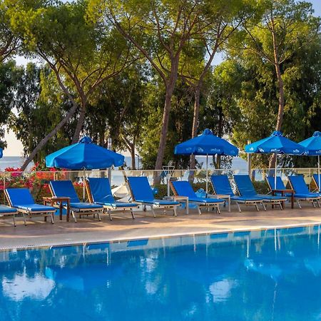 Park Beach Hotel Limassol Eksteriør billede