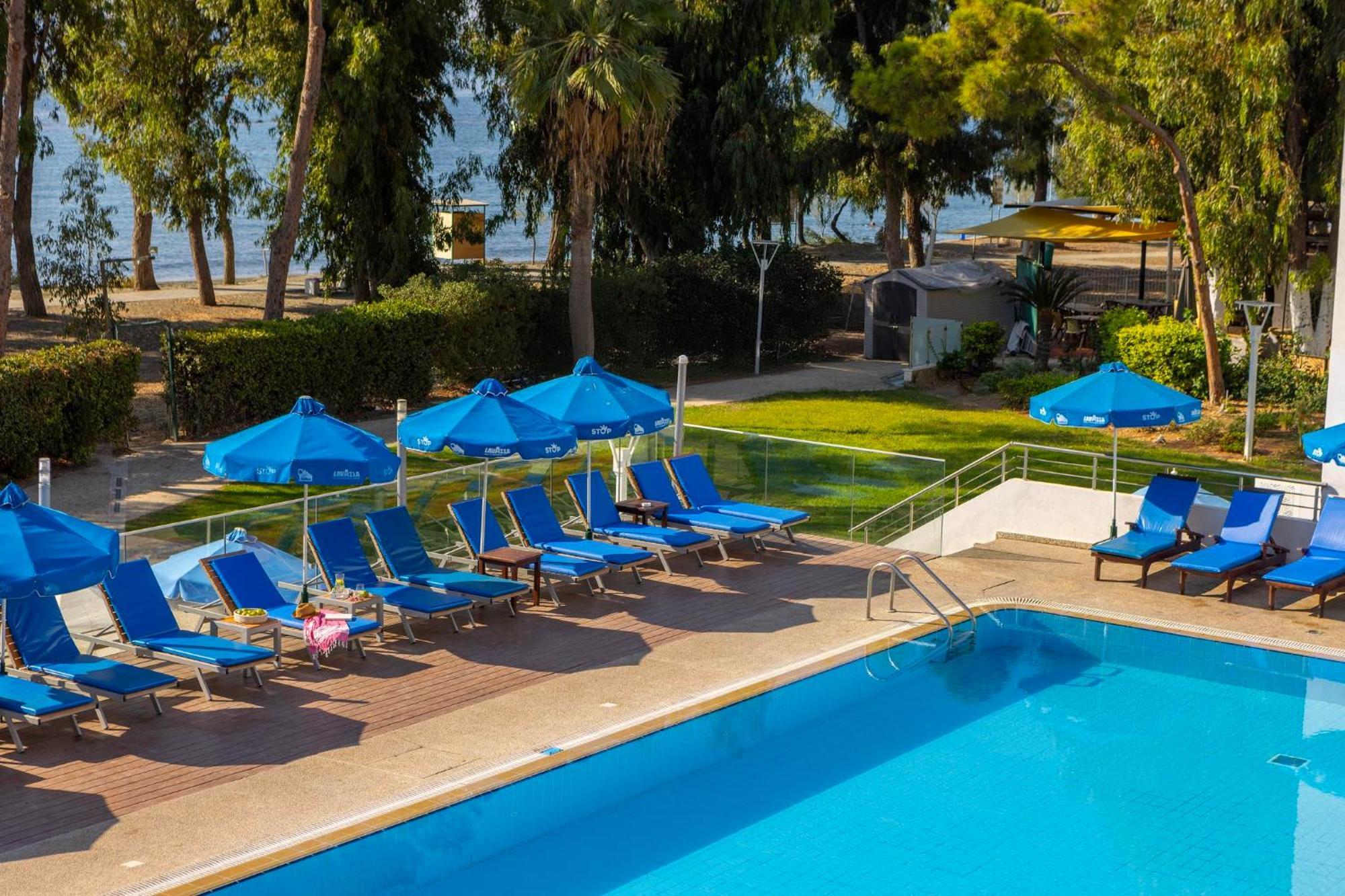 Park Beach Hotel Limassol Eksteriør billede