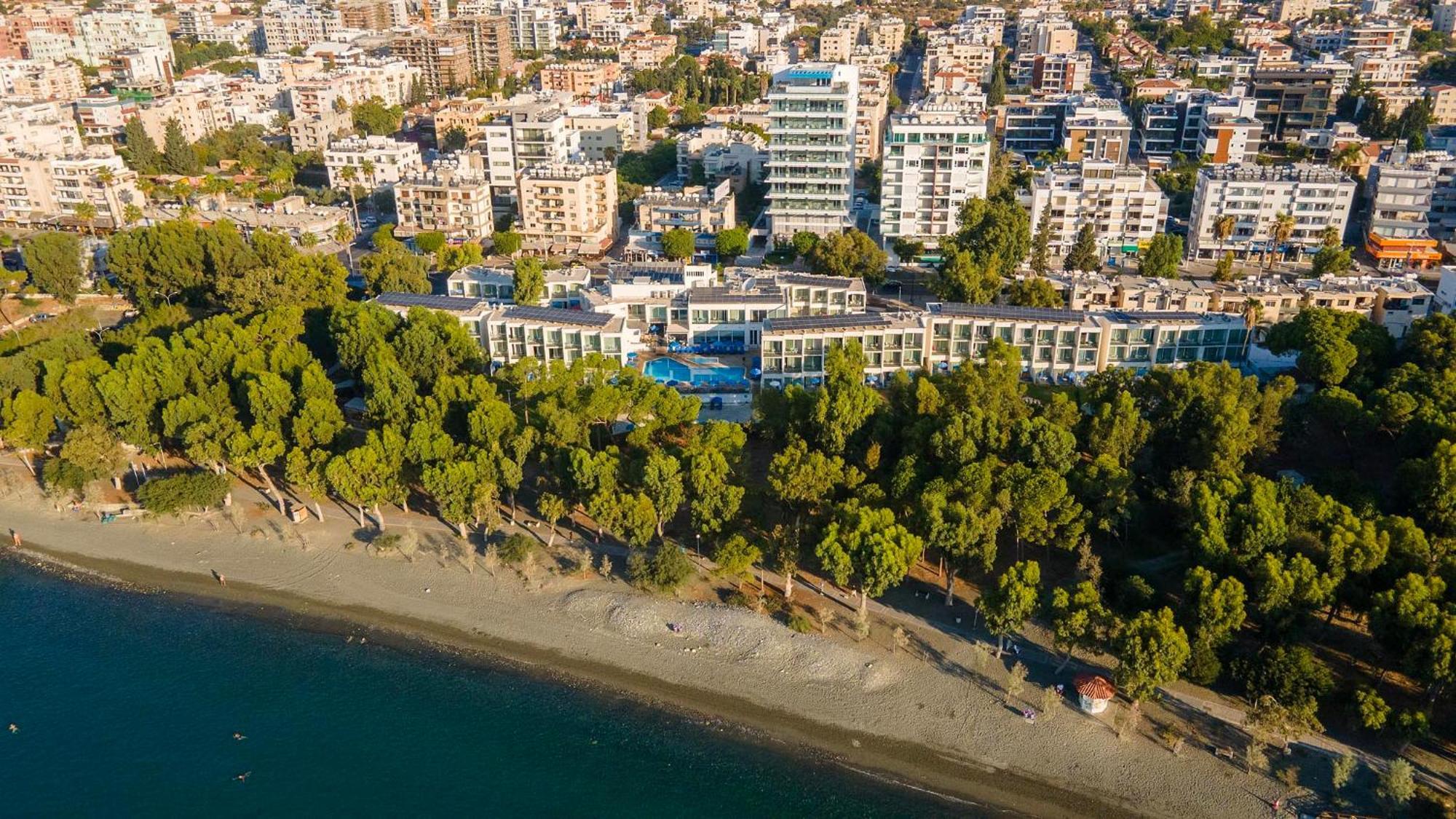 Park Beach Hotel Limassol Eksteriør billede